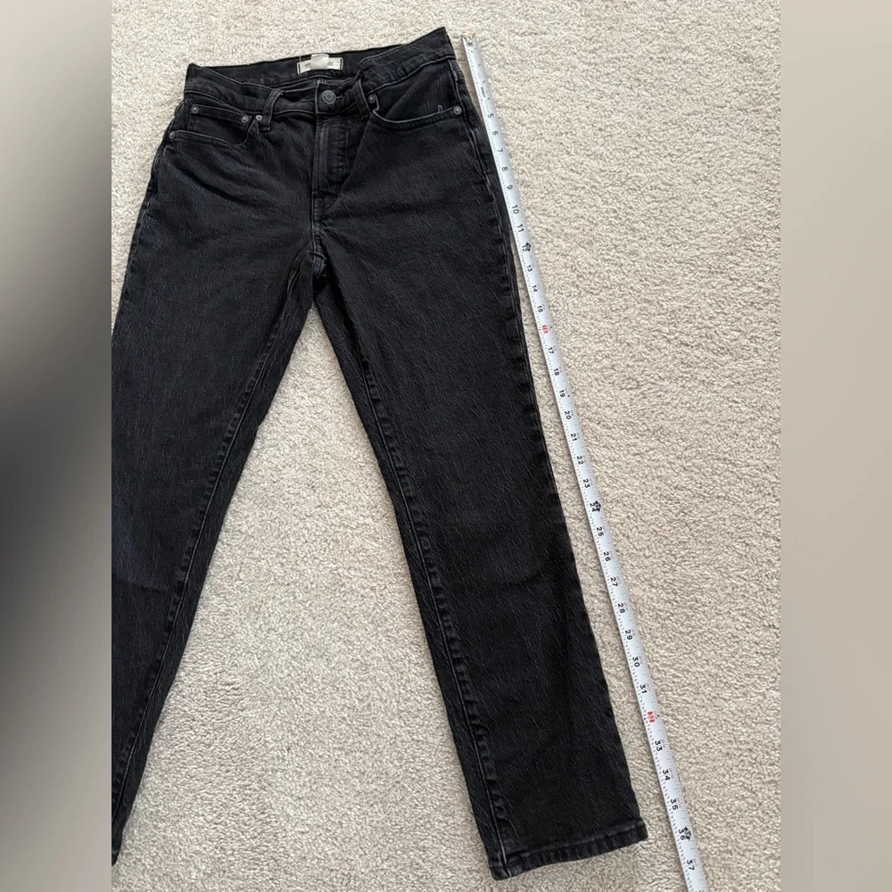 Madewell Women's Black Mid-Rise Straight Leg Jeans